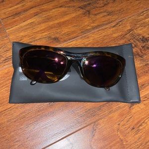 Revo Sunnies
